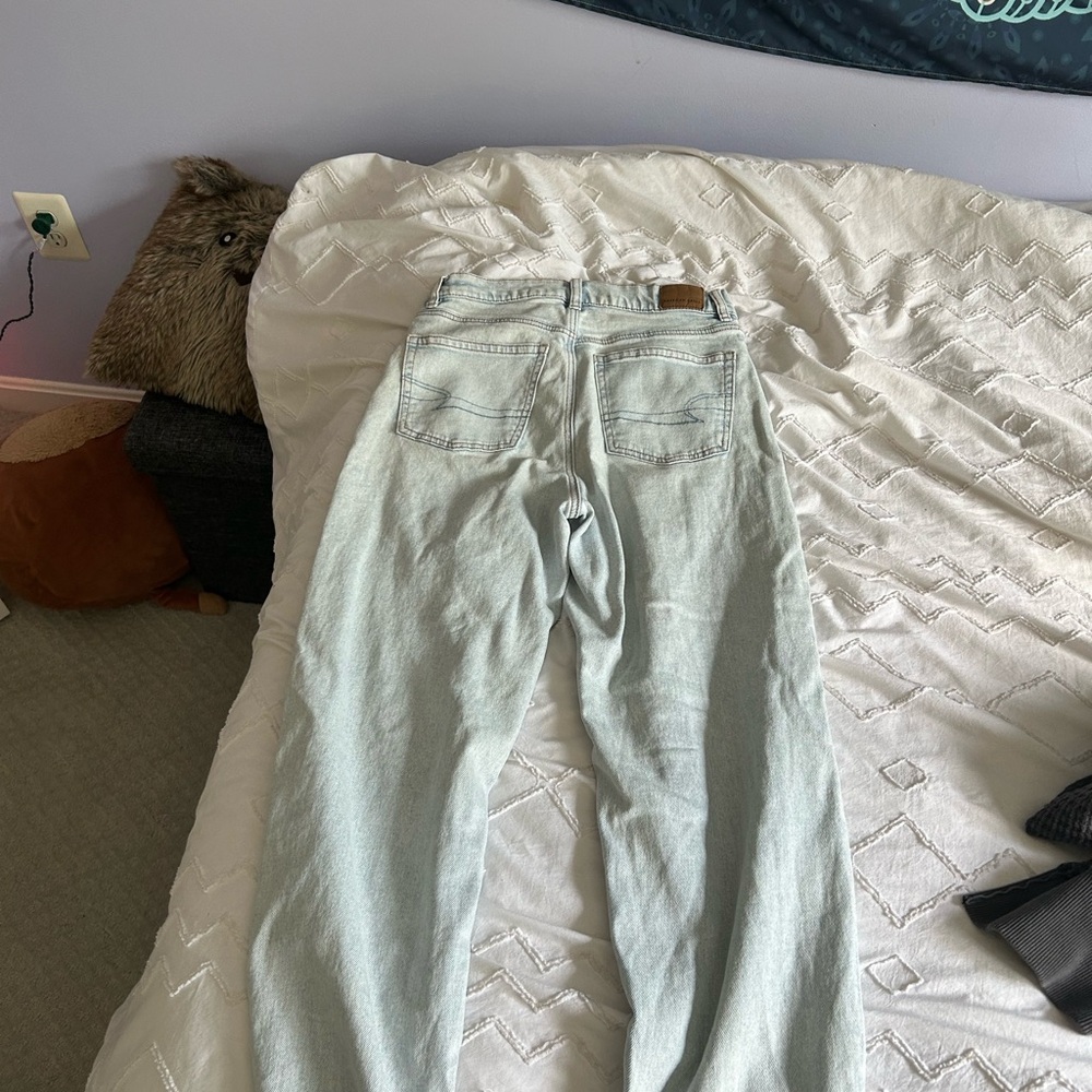 American Eagle Outfitters Light Wash Straight Leg Jeans